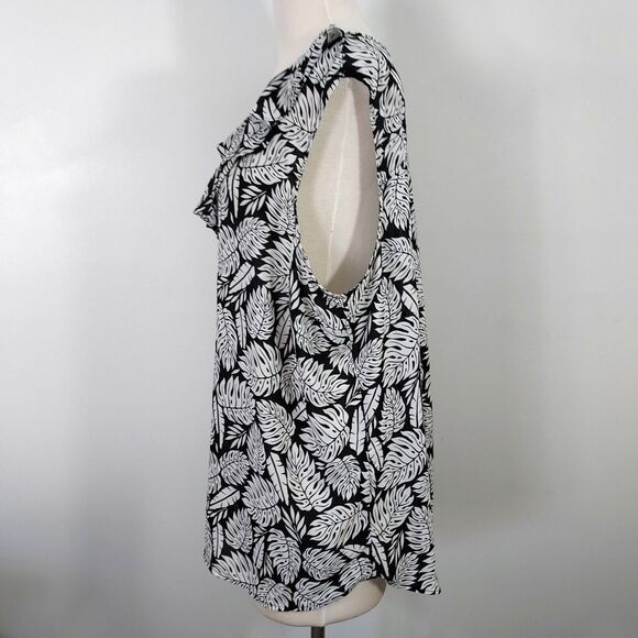 Terra & Sky Ruffle Tank Top Shirt Womens Plus Size 2X Sleeveless Flowy V Neck - Picture 4 of 12